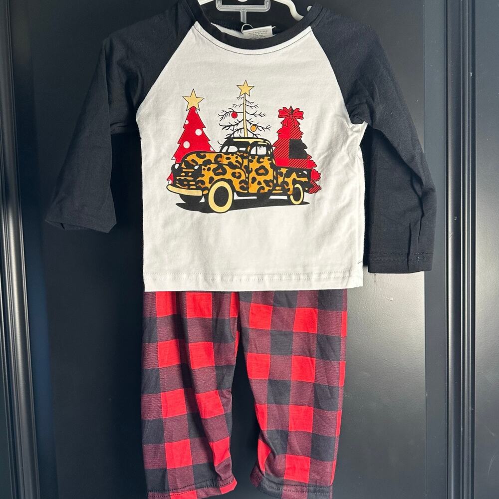 NWT- Boys 2XS/9-12M Boutique Christmas Plaid Pajamas Truck Leopard Trees